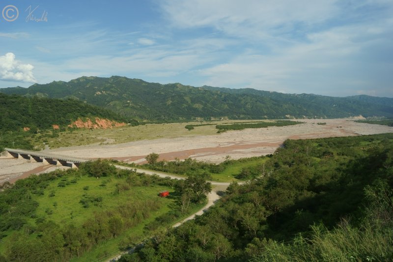 Blick über das Tal des Rio Jujuy nach Süden